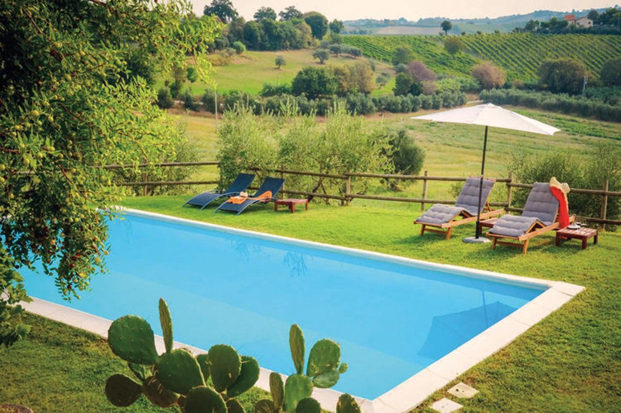Villa Sant'Elena Morro dʼAlba Eksteriør bilde